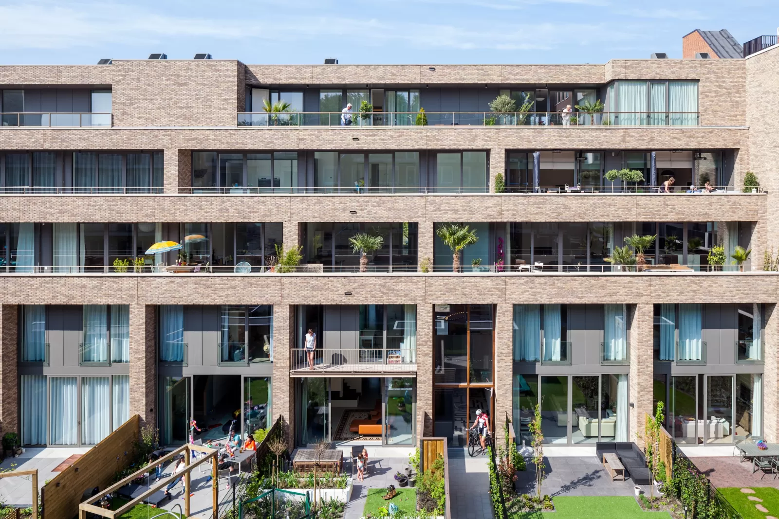 786 - oplevering