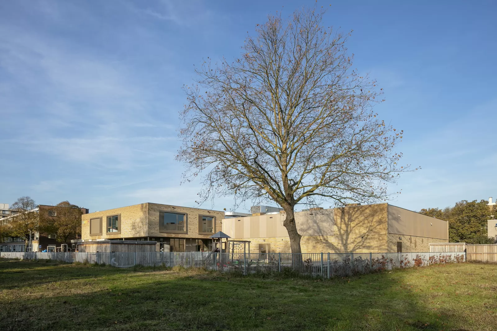 835 - oplevering