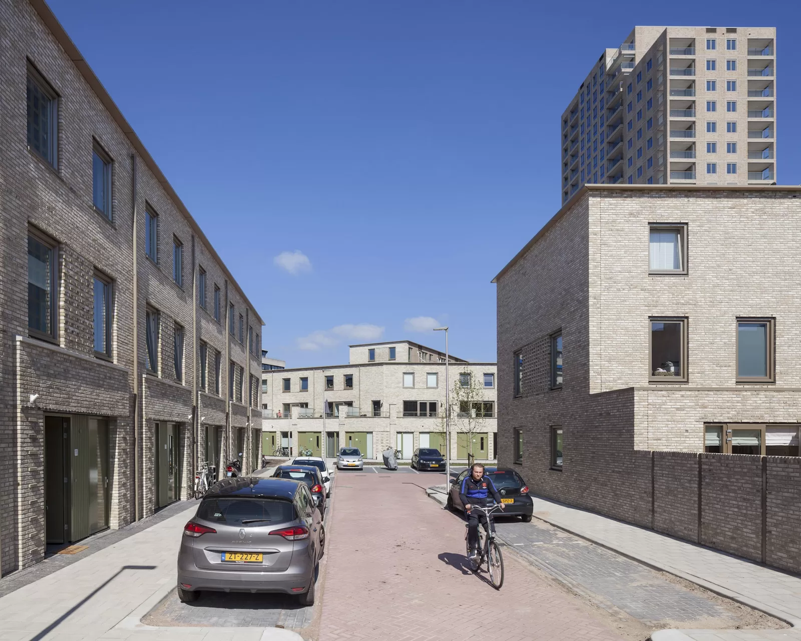 821 - oplevering