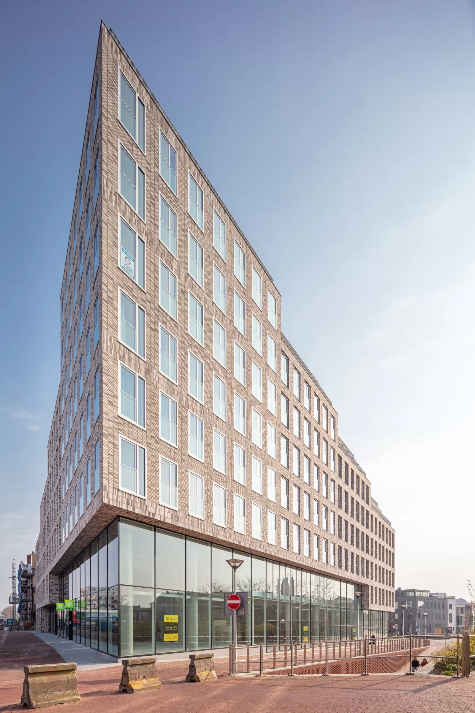 844 - oplevering