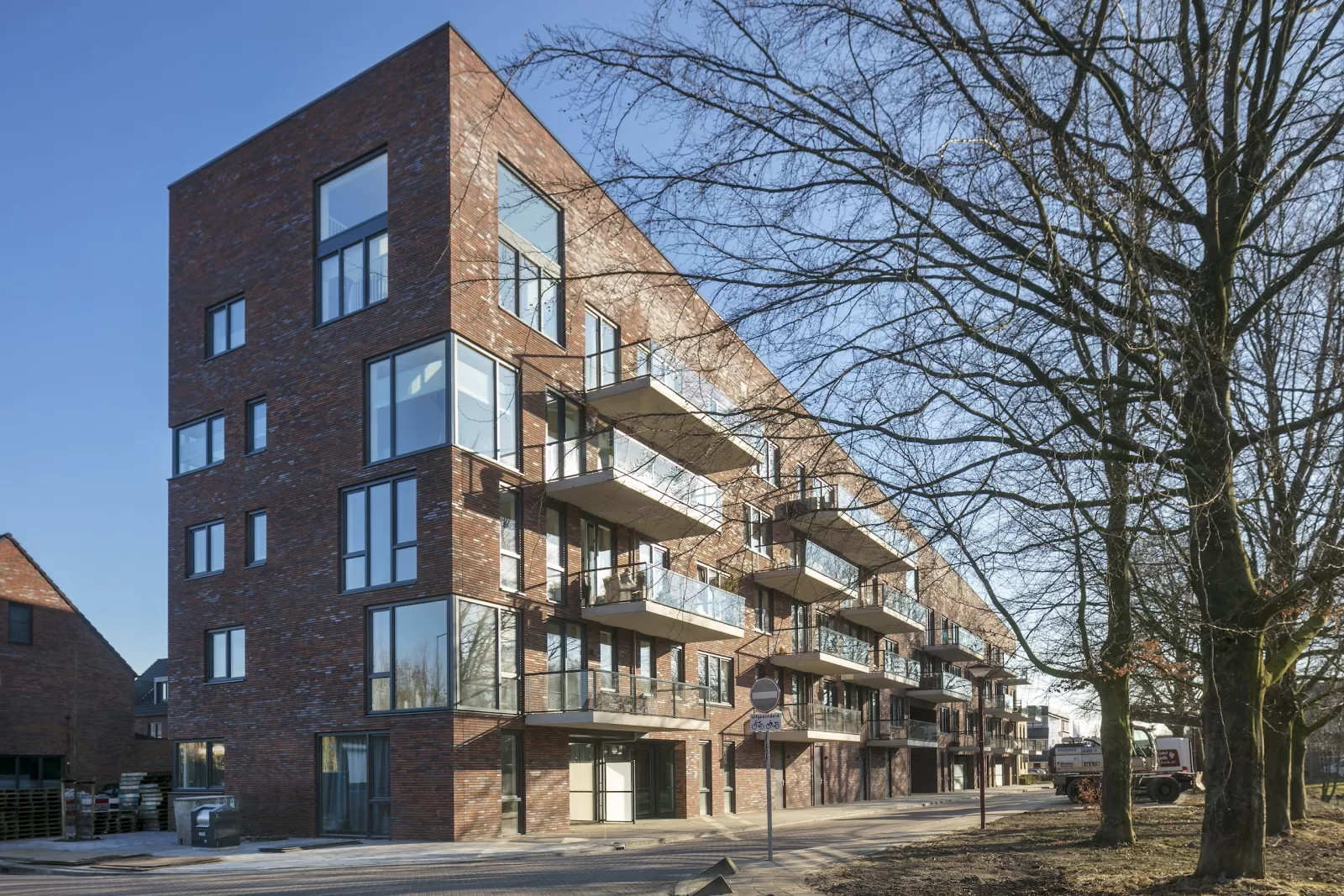 699 - oplevering