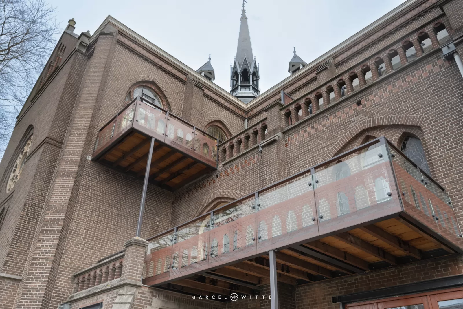 877 - oplevering