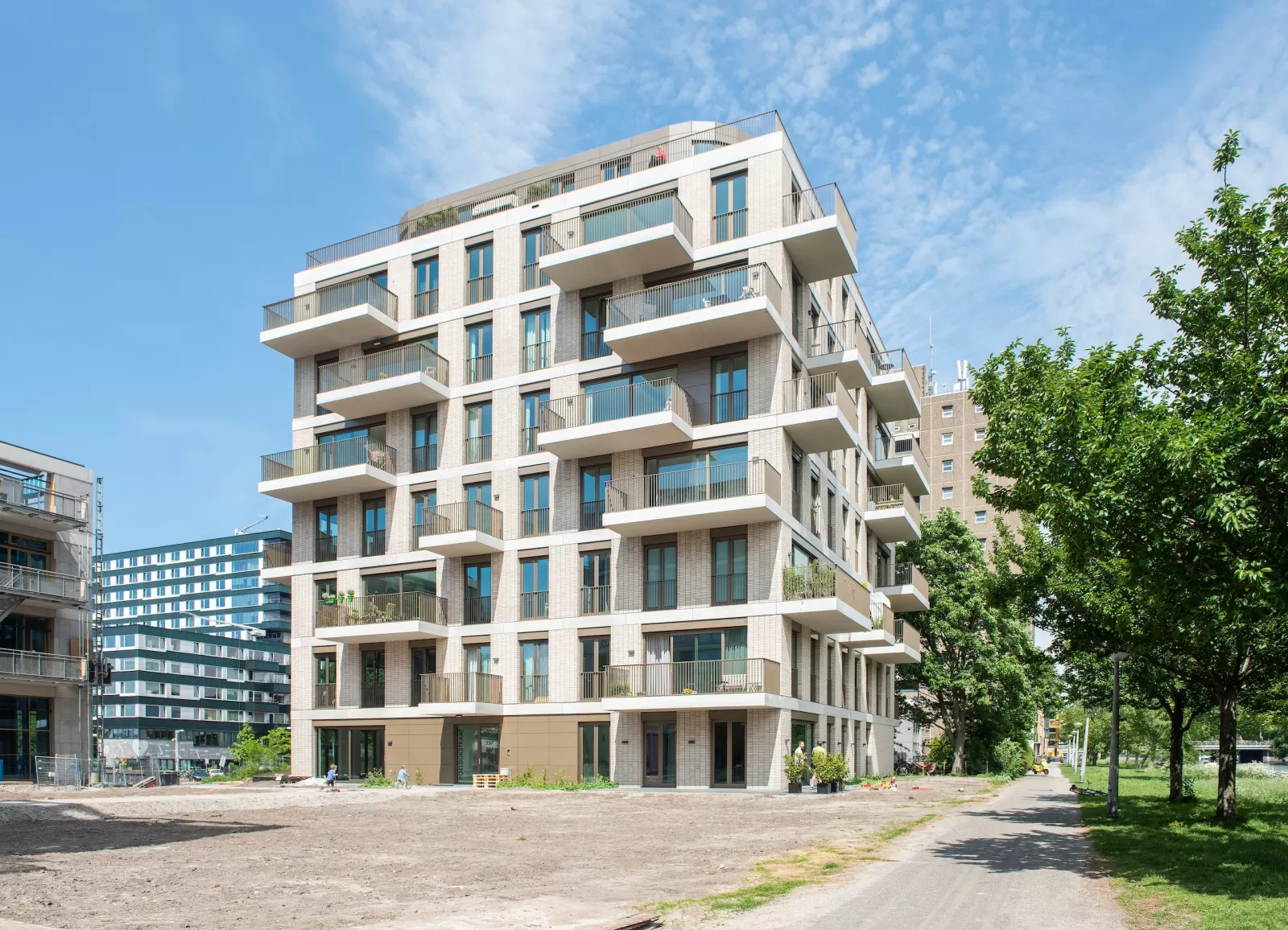 809 - oplevering