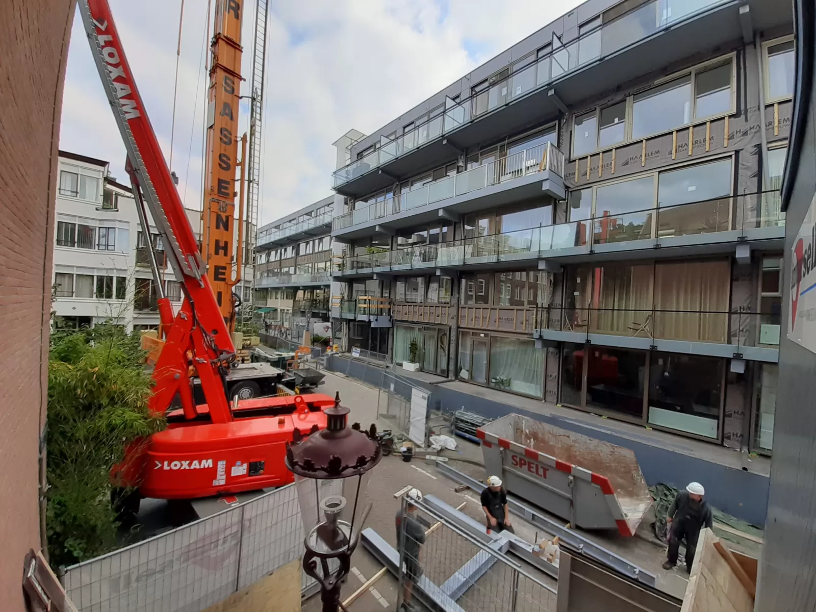 873 - aanbouw
