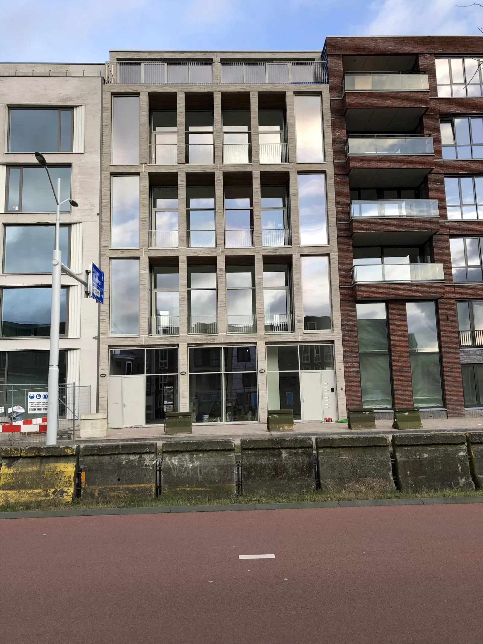 867 - oplevering