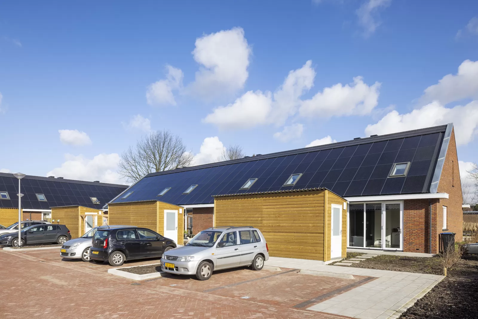 883 - oplevering