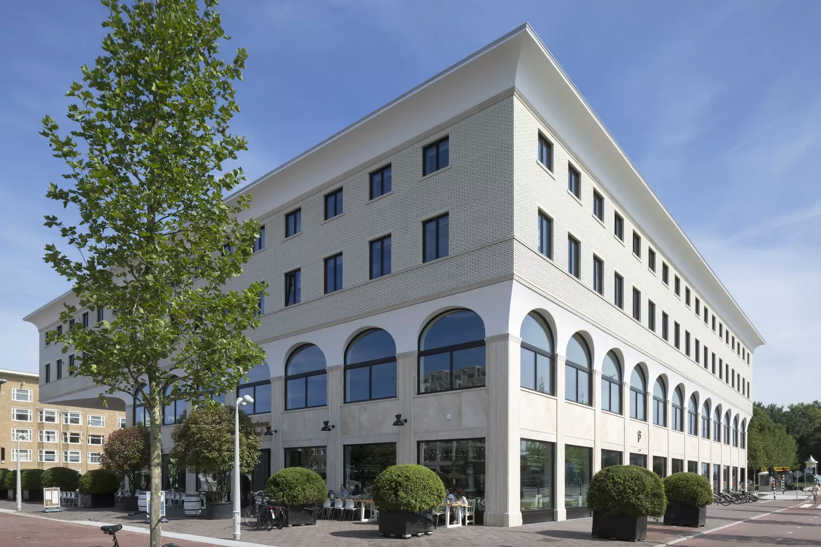 710 - oplevering