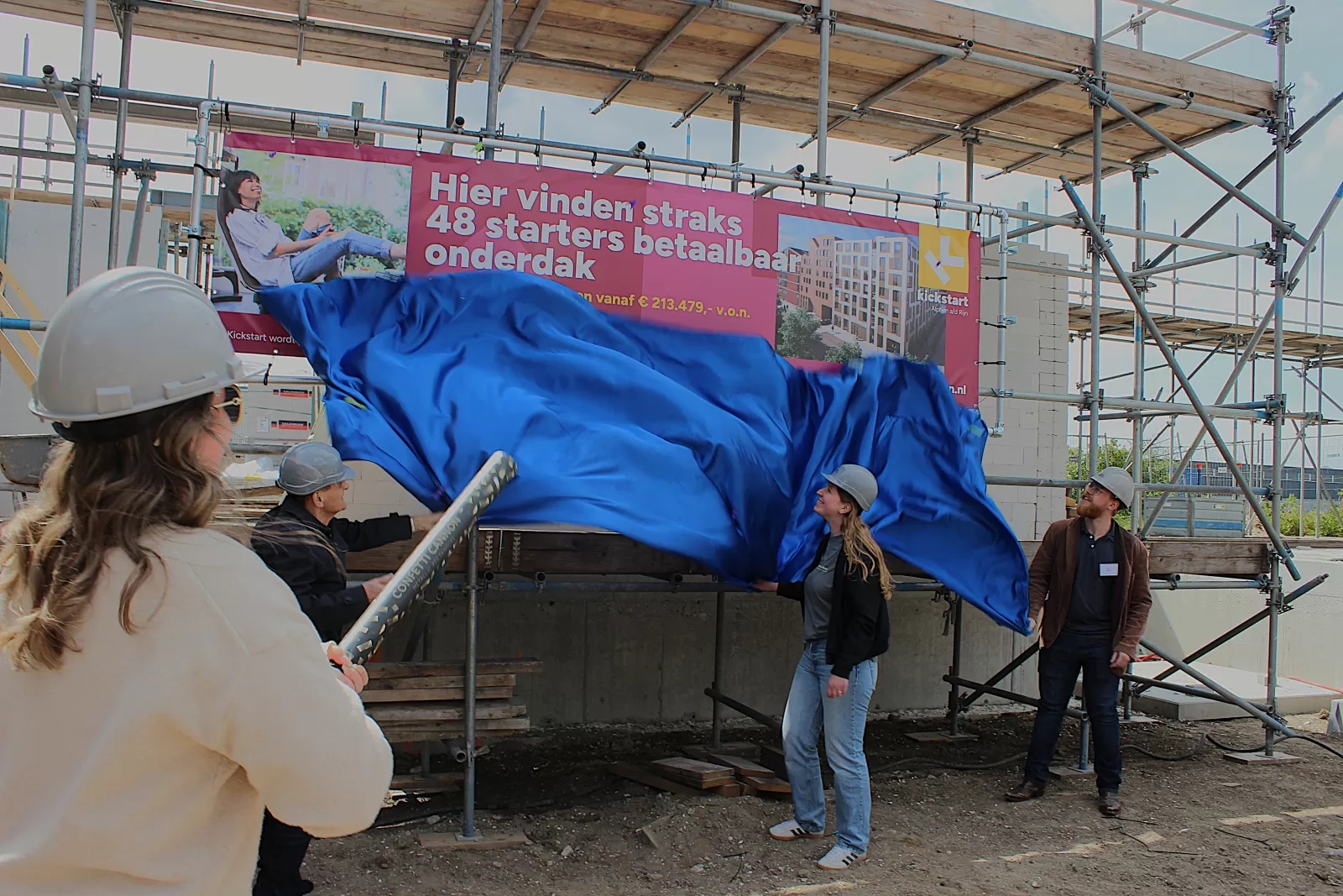929 - start bouw feest