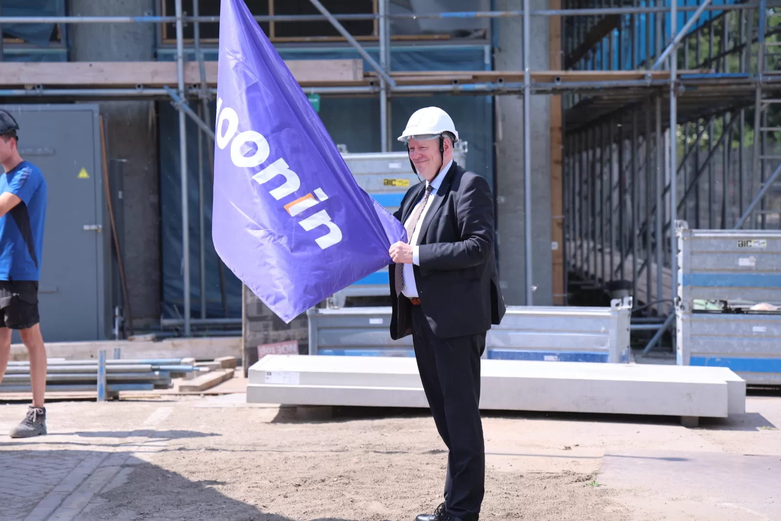 𝗛𝗼𝗼𝗴𝘀𝘁𝗲 𝗽𝘂𝗻𝘁 𝗗𝗲 𝗩𝗲𝗿𝗯𝗶𝗻𝗱𝗲𝗿 𝗲𝗻 𝗖𝗼𝗺𝗺𝗼𝗻 𝗚𝗿𝗼𝘂𝗻𝗱 - woonin